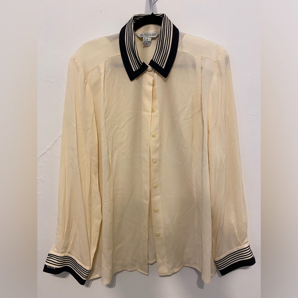 Vintage Ivory with Black Stripped Double Contrast Collar with Unique buttons